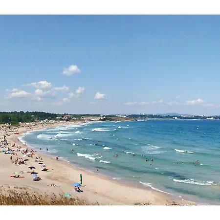 Four-bedroom Holiday In Village Σπίτι διακοπών Velika